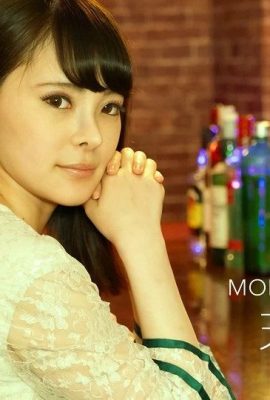 (Ama Xu) Hot mom gets drunk and takes her to bed (60P)