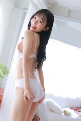 (Leeesovely) Korean girls have super attractive sizes! Delicate and tender… Inte riot (24P)