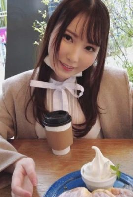 (GIF)Kusui Jun The first night with my girlfriend… A pure appearance belies the pureness of her appearance… (19 pages)