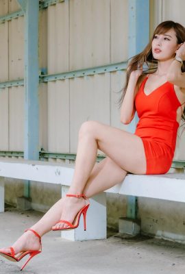 (Beautiful legs extra series) Long-legged beauty model Abby red dress, short skirt, high heels and beautiful legs, outdoor shot (115P)