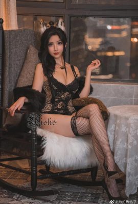 Rioko Liangliangzi Roukourerezi The Beast photo material (9P)