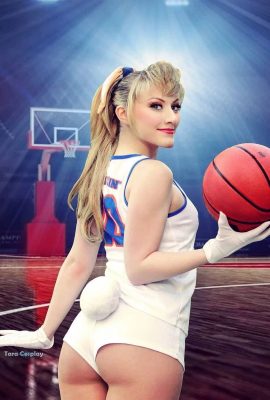 Tara Cosplay – Lola Bunny