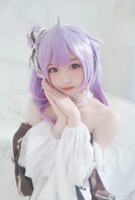 Azur Lane Unicorn cosplay @十万真volt (9P)