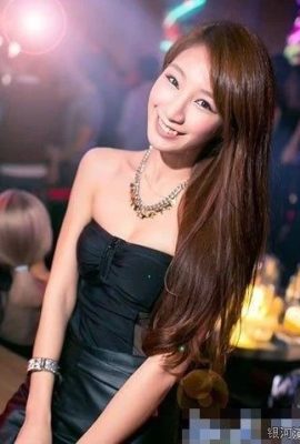 Photos of beautiful girls in Luxy Taiwan nightclub: bulging breasts and good figure (8P)