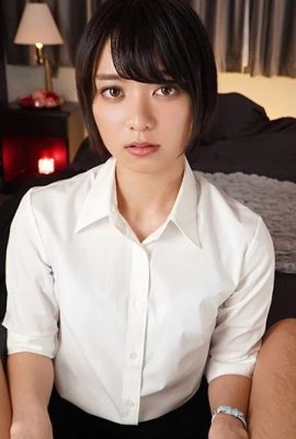 (GIF) Monami Suzu I stayed at a love hotel with my junior Suzu after missing the last train… “No…senpai…” (19P)