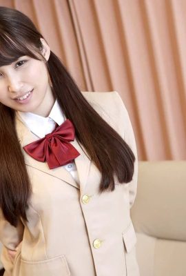 (Okanuki Yuki) The beautiful wife also wants to experience JK uniform (25P)