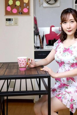 (Sera Aya) Sex guidance from a stunning mother (42P)