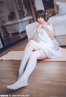 (Meow Sugar Movie Series) Vol.204 “Pure White Nightgown” No Holy Light VIP Welfare Post (24P)