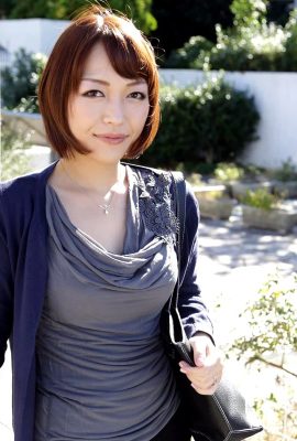 (Ayaname Yuki) Short-haired and lustful wife (50P)