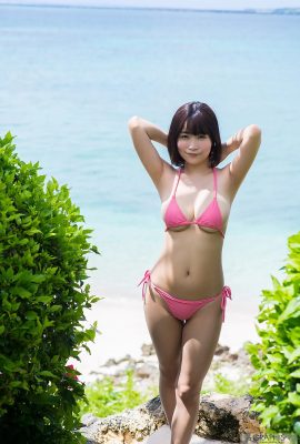 (Kawai Naina) The real and plump figure is shaking out in too fierce waves (27P)