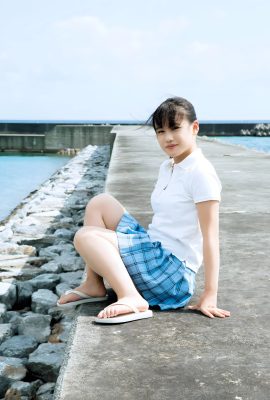 (Yokoyama Reina) The girl with fresh temperament has a sweet smile that will enter your heart (34P)