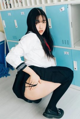 Korean Beauty Sonson Campus JK Beautiful Girl (32P)