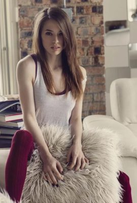 (thisyearsmodel) caitlin mcswain – red socks hot legs 104P