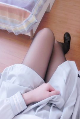 H eroge primary school student high black stockings foot control (45P)