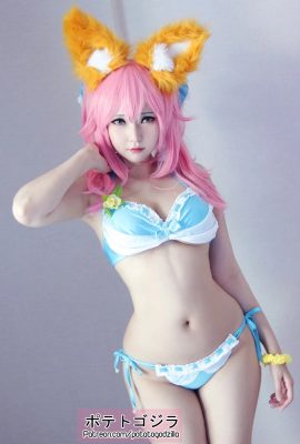 (Cosplay) Potato Godzilla – Tamamo Bikini (20 December 2021)