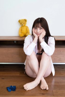 ( Kurosaki Nako) Her beautiful legs and figure will kill everyone instantly (31P)