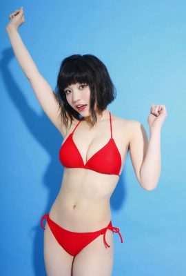 (Nagi Nemoto) Wearing a red bikini and flirting wildly, the level of hotness is off the charts (8P)