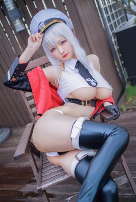 Arty Huang – Azure Lane – Enterprise Swimsuit