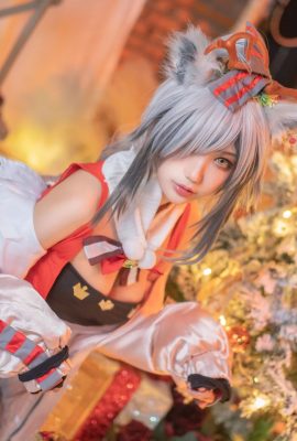 (Inte celebrity COSER photo) Zhou Ji is a cute bunny – Christmas black silk animal ears