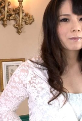 (Shiina Miyu) Sensitive hairless girl also wants to experience the pleasure of 3P creampie (21P)