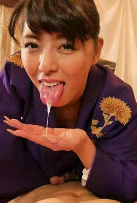 (Ryoko Murakami) Mature women are obsessed with cocks and like to eat them whole (16P)