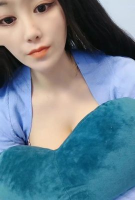 (OnlyFans Series) Welfare Ji Xiaoyin’s “Big Breasted Girl” large-scale VIP welfare post (104P)