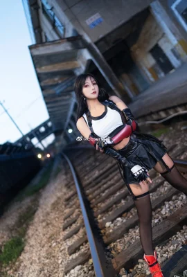 (coser elegance) Tifa