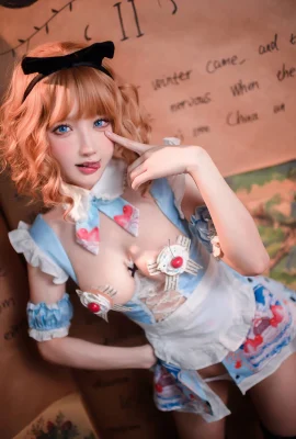 Abao is also a bunny girl – Alice in Wonderland