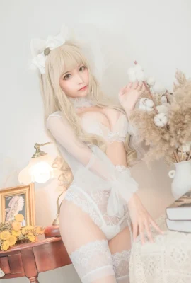 Cosplay Chunmomo white cat