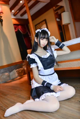 Maid in white stockings(25P)