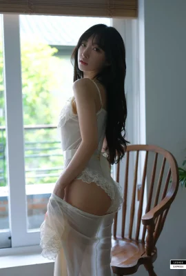 (HaNari) With stunning appearance and “fresh temperament”, she shows off her beautiful figure (43P)