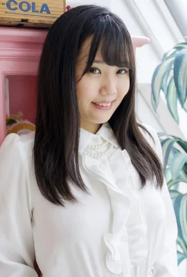 (Risa Shinohara) She has a childish face, a good figure, and really smells good (29P)