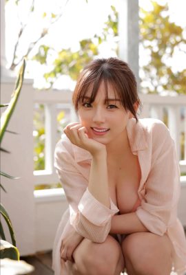 Ai Shinozaki “Pre-release premiere 30 cuts & movie” (29P)