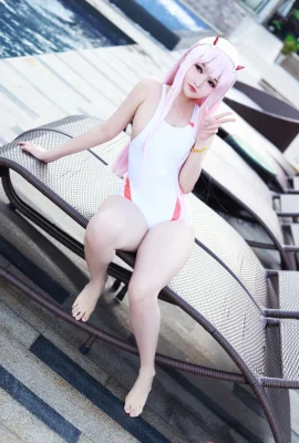 Cosplay Potato Godzilla Zero Two Swimsuit