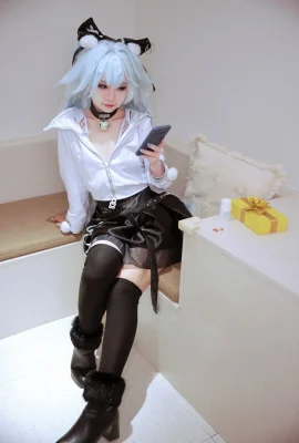 Cosplay G44 will not hurt Floren Baiqing