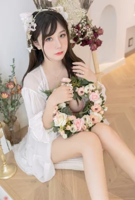 Cosplay Cat Jiujiang Sakura Flower 21 years old