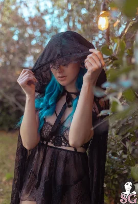 (Suicide Girls)Dec 30, 2024 – Bly – The Darkest Light(41P)