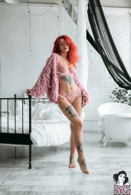 (Suicide Girls)Jan 03, 2025 – Sinni – Do I Look Good In Pink(44P)