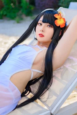 Inte beauty Natsuko Hiei swimsuit theme pool side sexy white one-piece swimsuit showing perky butt and beautiful legs, seductive temptation photo 55P