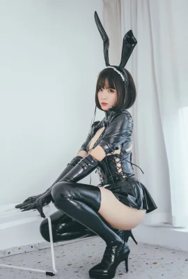 XANSOON Xuan Xiao Xue Sister -Bunny Girl MAID Rabbit Girl Maid (52P)