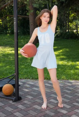 Shawni – Time To Play (106P)