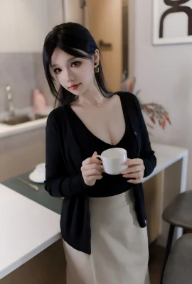 Astra – OL Big Sister (86P)