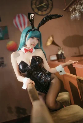 Vanilla Meow Lulu – Dragon Ball Buma Bunny Girl